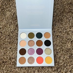 Morphe 2 x Maddie
